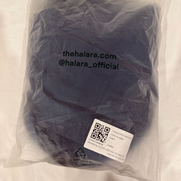 HALARA NWT Softly Zero Ruched Lace Up Bodycon Dress Ink Green Size Small - Picture 8 of 8